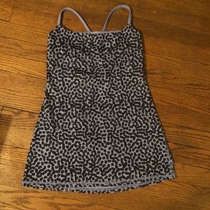 Lululemon Tank, Size 6